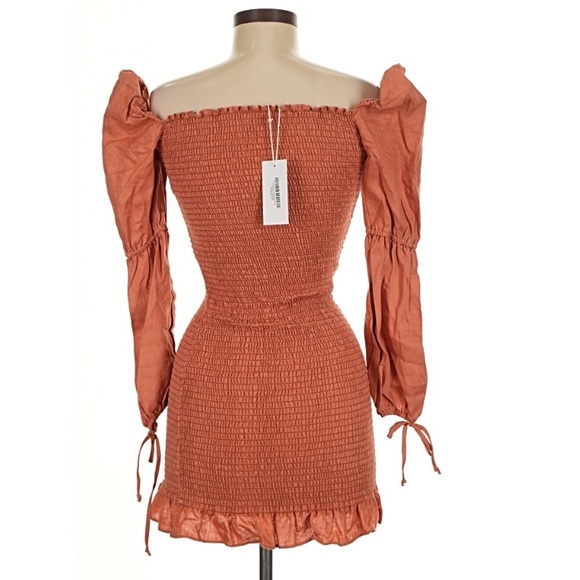 NWT-Reformation Hilary Dress - Picture 6 of 8